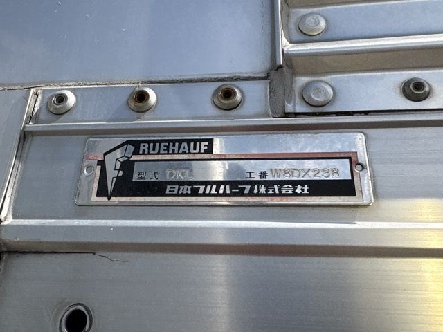 2005 Isuzu Giga アルミウイング auction photo 17