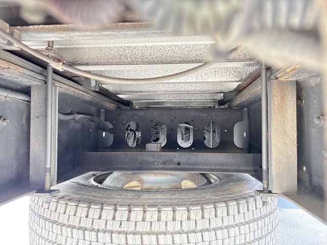2005 Isuzu Giga アルミウイング auction photo 13