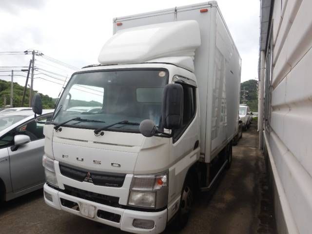 Japan Auction Vehicles 7 2013 Mitsubishi Fuso Canter Aluminum van auction photo