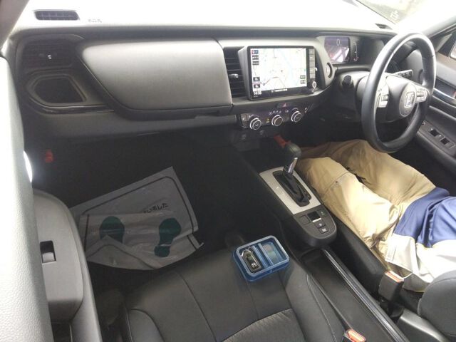 2020 Honda Fit EHEV Luxe auction photo 3