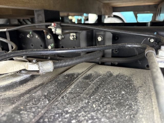 2016 Mitsubishi Fuso Canter Hira auction photo 17