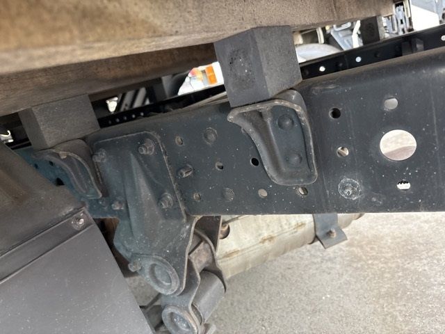 2016 Mitsubishi Fuso Canter Hira auction photo 14