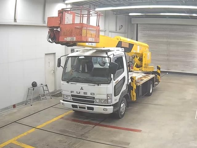 2003 Mitsubishi Fuso Fighter Aerial work platform Japan auction vehicle