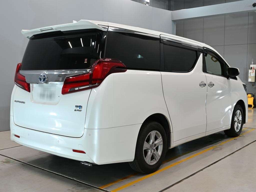 2022 Toyota Alphard X 4WD auction photo 2