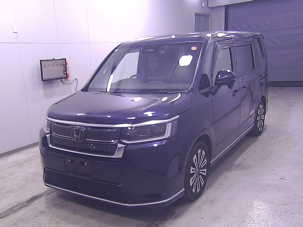 2023 Honda Stepwgn Premium Line auction photo 4