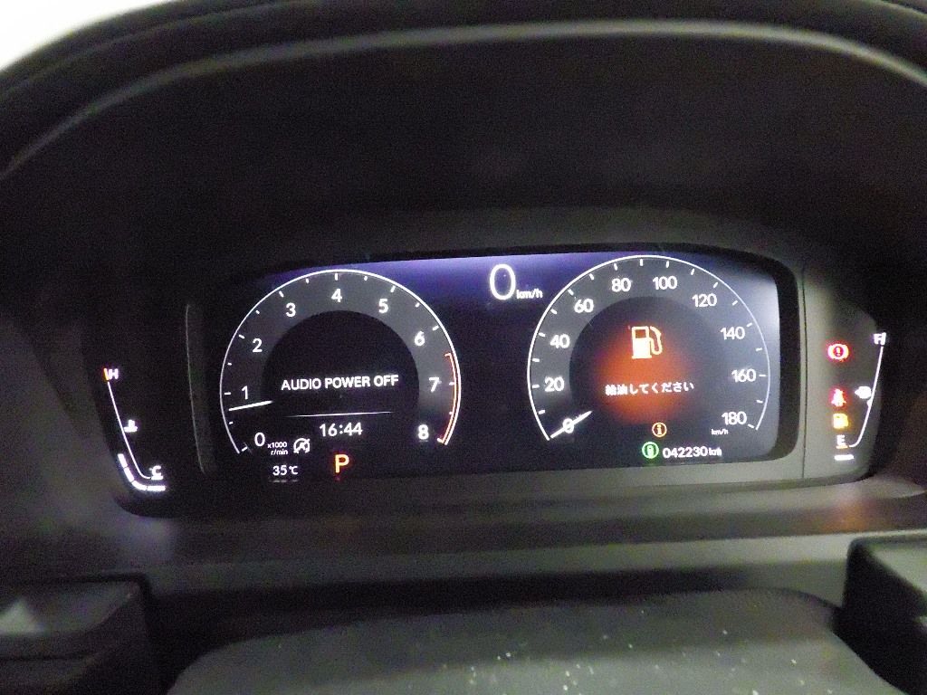 2023 Honda Stepwgn Premium Line auction photo 10