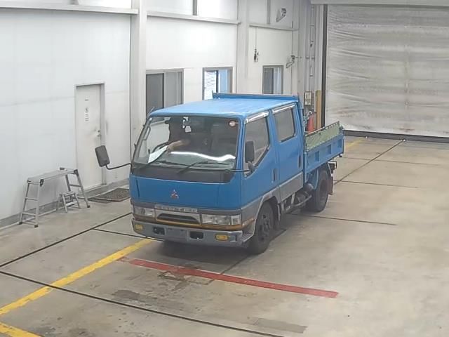 Japan Auction Vehicles 10 1994 Mitsubishi Fuso Canter ダンプ auction photo