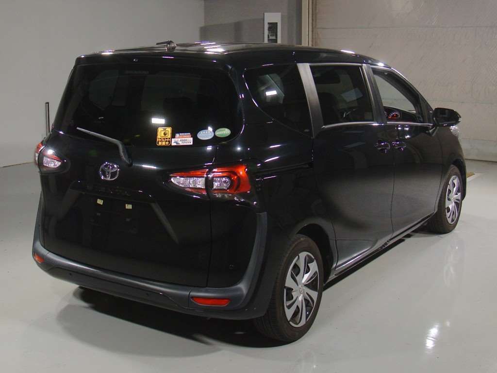 2020 Toyota Corolla G-X auction photo 2