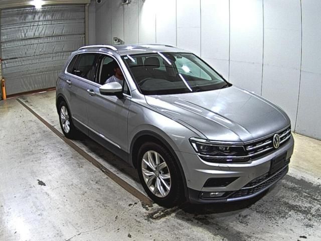 2018 Volkswagen ティグアン TSI ハイライン Japan auction vehicle