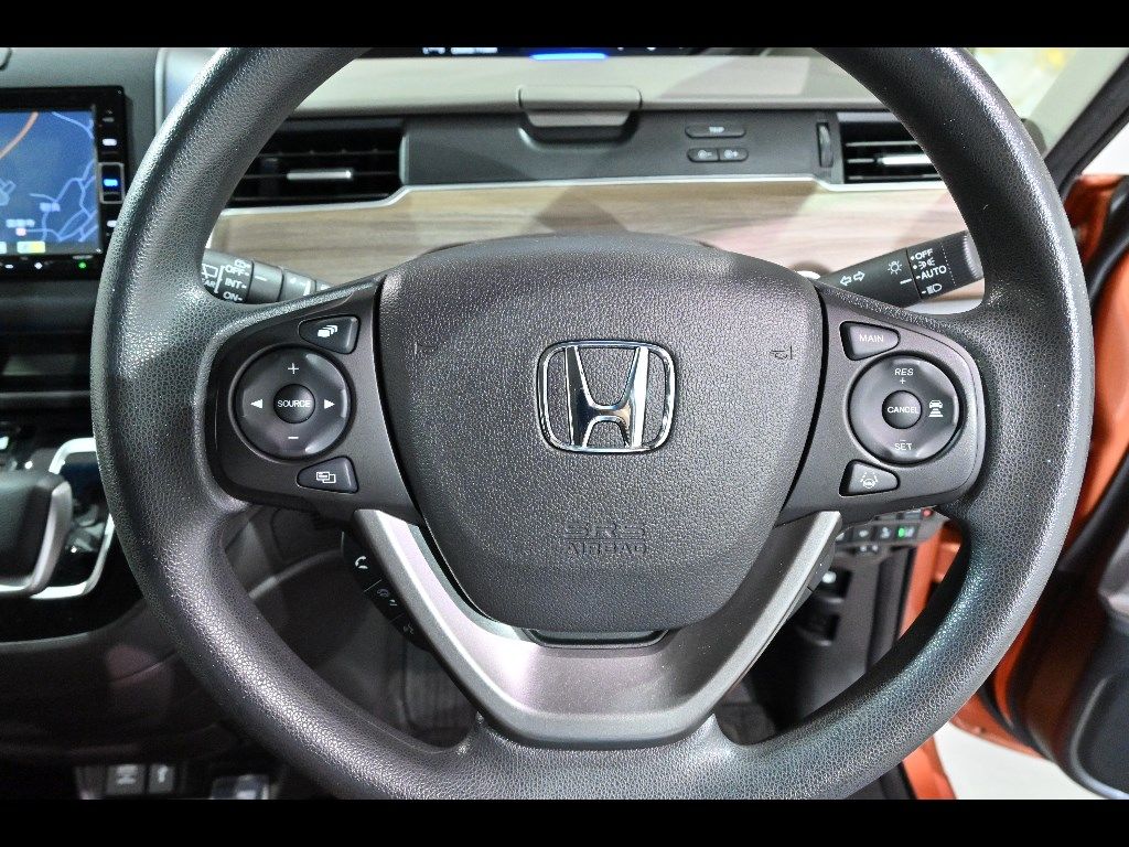 2021 Honda フリード+ ハイブリッドGホンダセンシング auction photo 10