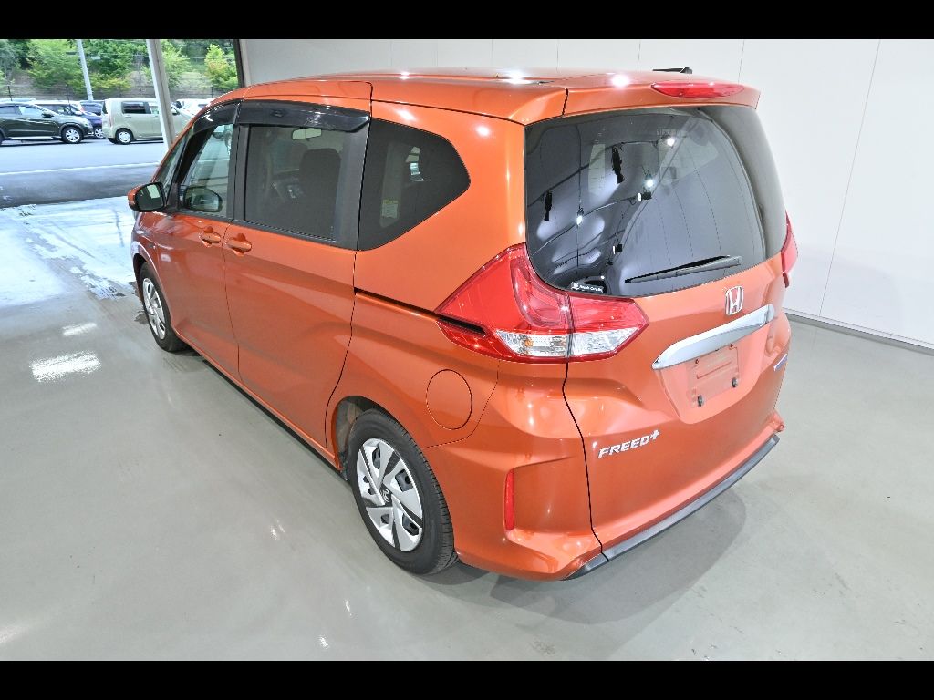 2021 Honda フリード+ ハイブリッドGホンダセンシング auction photo 5