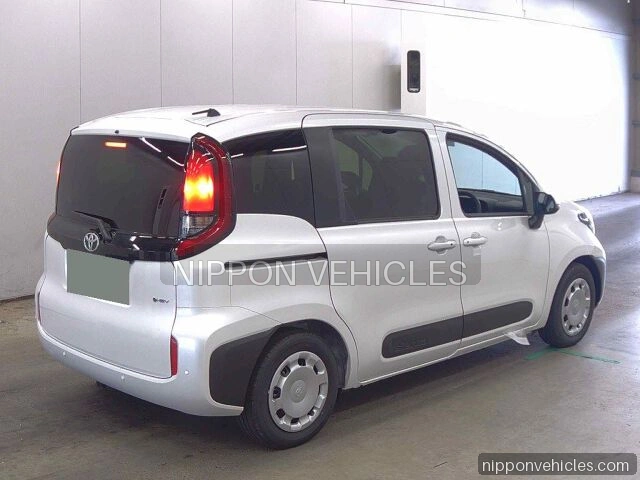 2026 Toyota Sienta ハイブリッドG auction photo 5