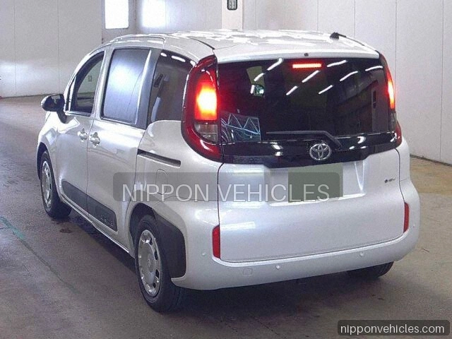 2026 Toyota Sienta ハイブリッドG auction photo 2