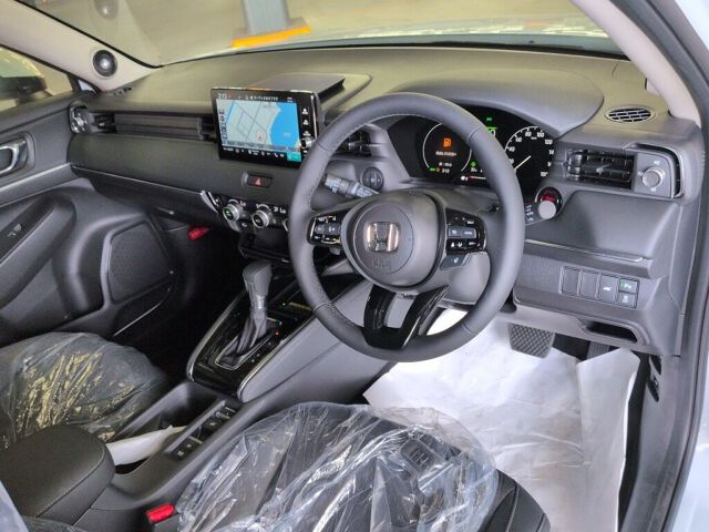 2026 Honda Vezel HV E:HEV Z auction photo 3