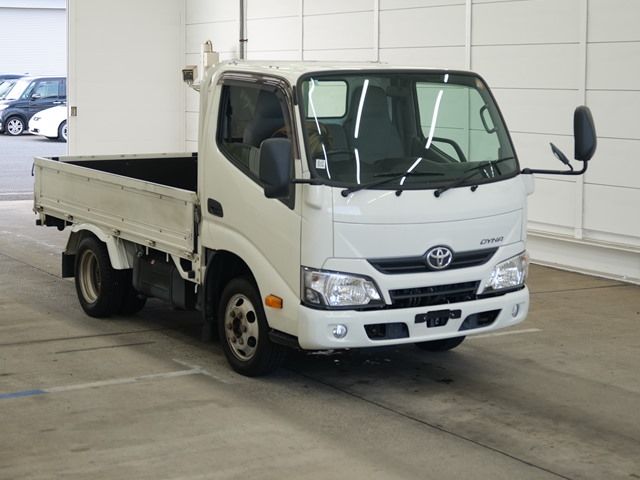 2021 Toyota Dyna Full Justro Japan auction vehicle