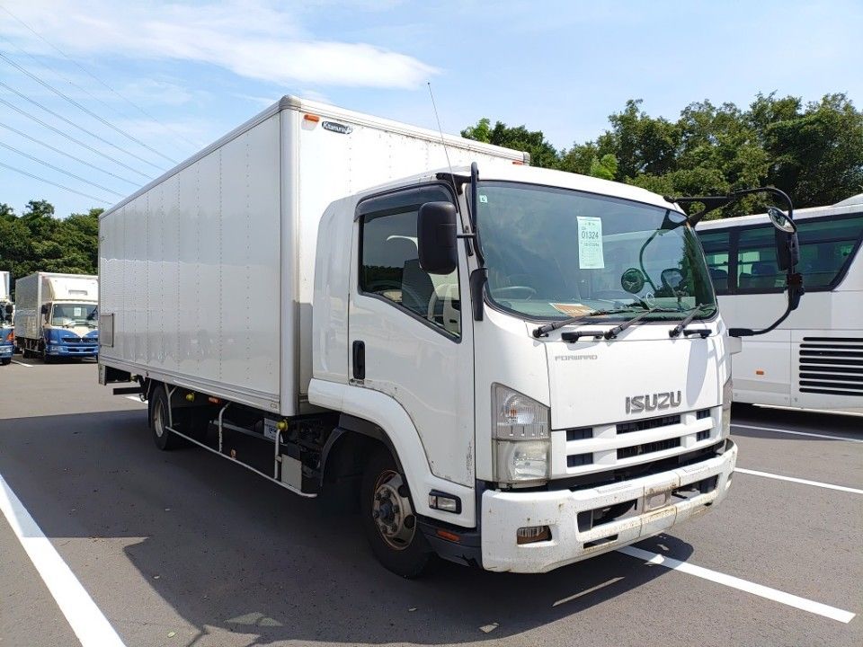 2008 Isuzu Forward auction photo 4
