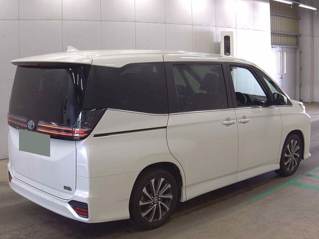 2025 Toyota Voxy ハイブリッドS-Z auction photo 5