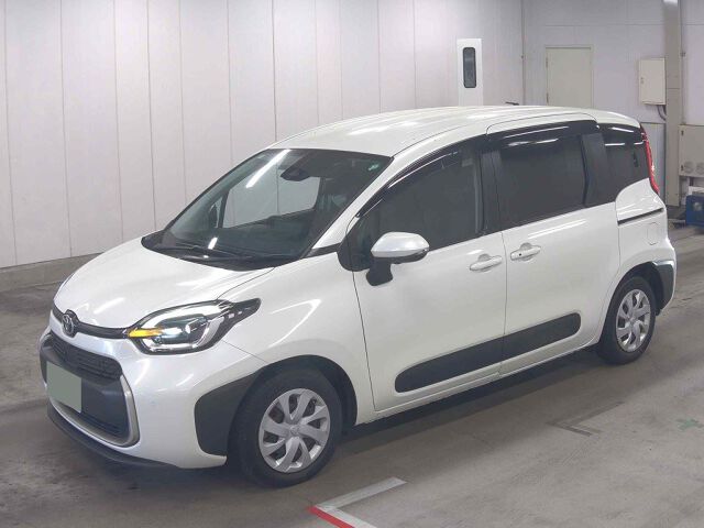 2024 Toyota Sienta Hybrid Z auction photo 4
