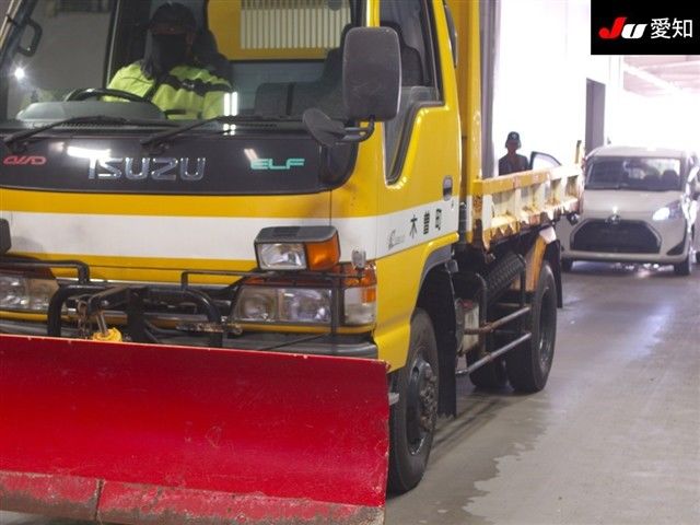 1999 Isuzu エルフ T 4WD 2t auction photo 7