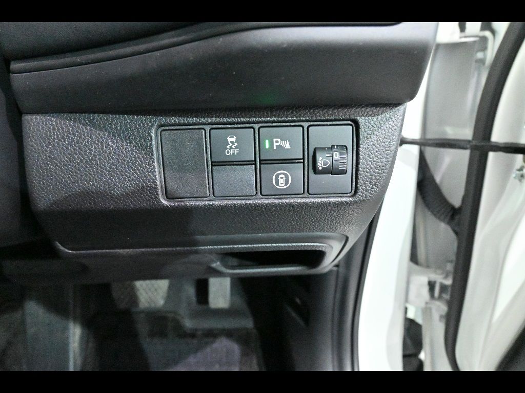 2023 Honda Vezel e:HEV X auction photo 13