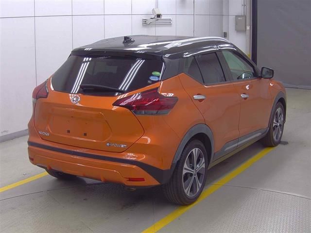2021 Nissan Kicks X auction photo 4