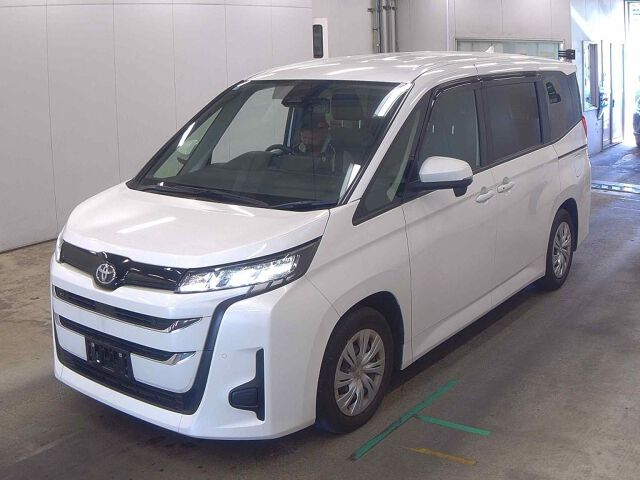 2025 Toyota Noah X auction photo 4