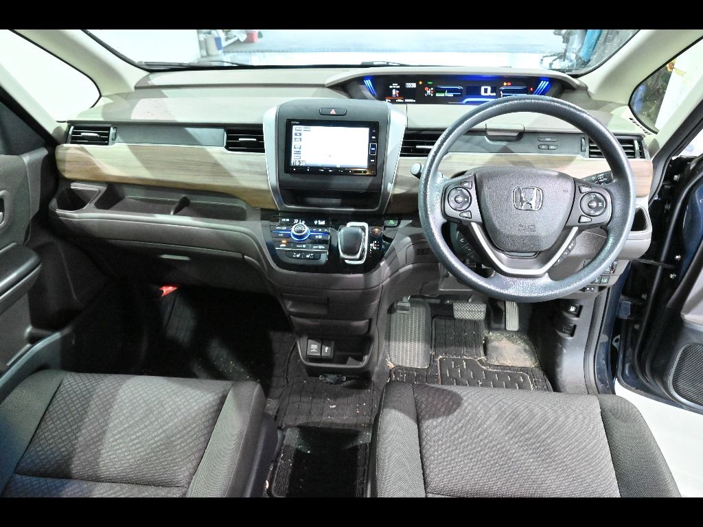 2021 Honda Freed ハイブリッドGホンダセンシング 6人 auction photo 3