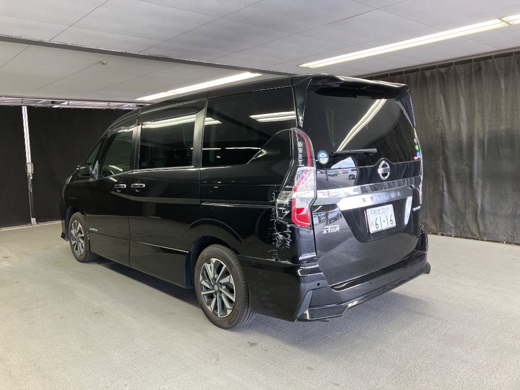 2020 Nissan Serena e-POWER HWS V auction photo 2