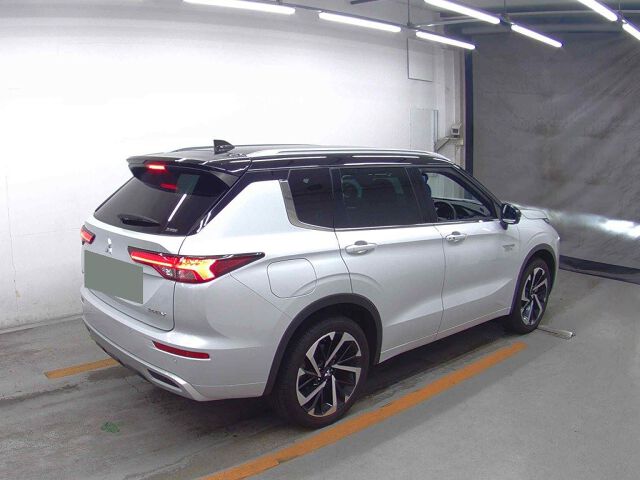 2022 Mitsubishi Outlander PHEV P 4WD auction photo 5