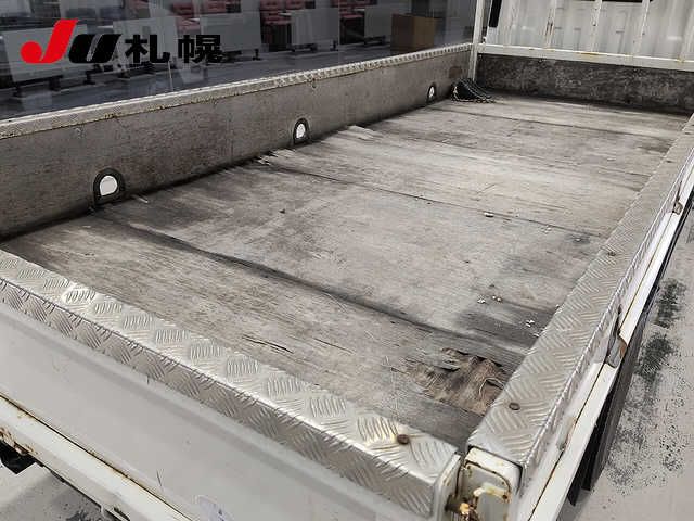 2011 Isuzu Elf 2Tトラック auction photo 6