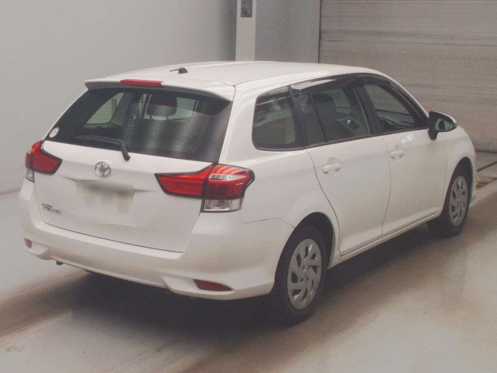 2022 Toyota Corolla Fielder EX auction photo 2