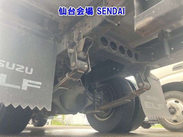 2010 Isuzu Elf アルミバン auction photo 8