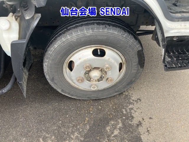 2010 Isuzu Elf アルミバン auction photo 6