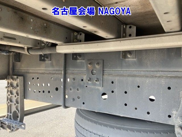 2012 Isuzu Elf Aluminum Wing auction photo 16