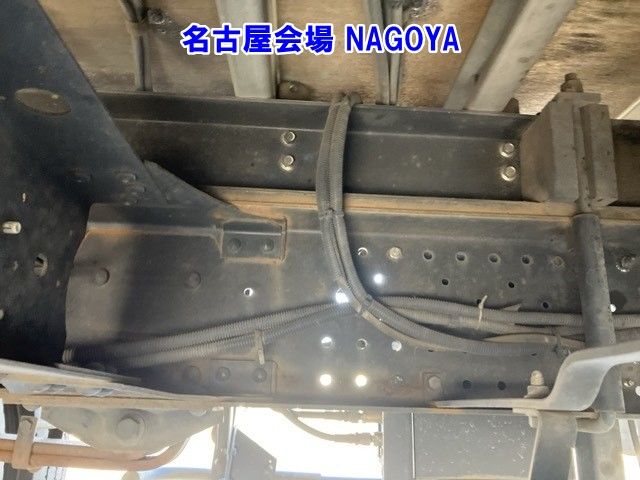 2012 Isuzu Elf Aluminum Wing auction photo 13