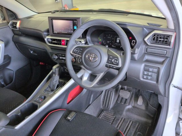2025 Toyota Raize Z auction photo 3