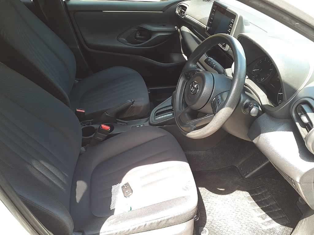 2022 Toyota Yaris X auction photo 10