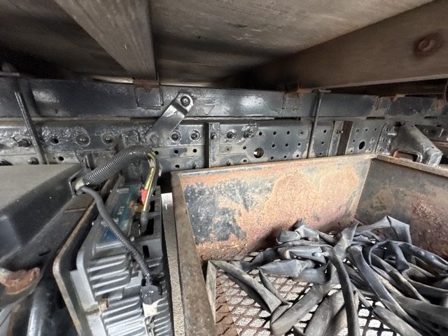 2018 Mitsubishi Fuso Canter Flat crane, 4-tier auction photo 12