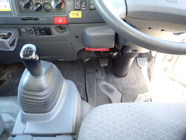 2018 Isuzu Elf 2.95t 冷凍 auction photo 7