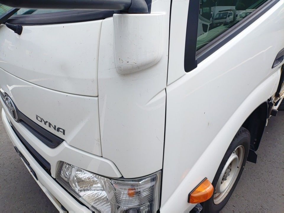 2019 Toyota Dyna auction photo 18