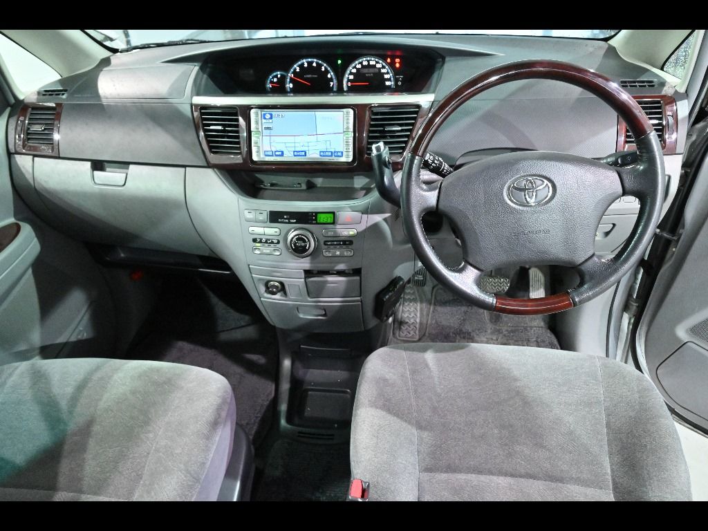 2006 Toyota Noah 4WD Xスペシャルエディション auction photo 3