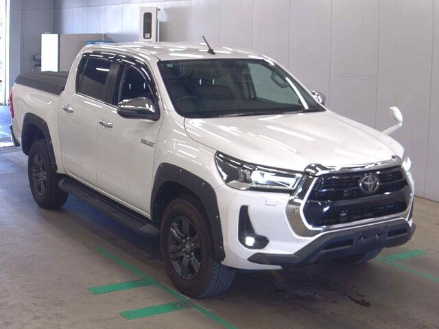 Japan Auction Vehicles 8 2022 Toyota Hilux Z 4WD auction photo