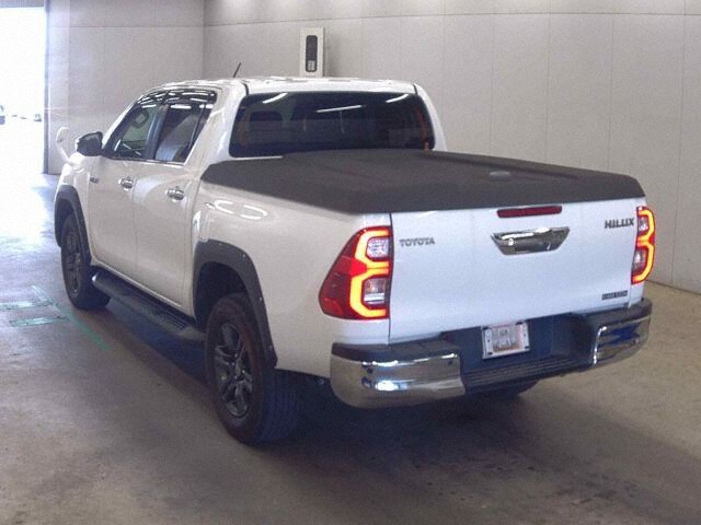 2022 Toyota Hilux Z 4WD auction photo 2