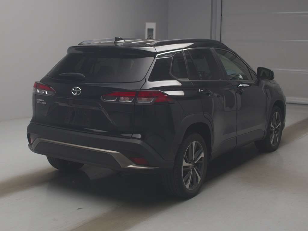 2022 Toyota Corolla Cross Z auction photo 2