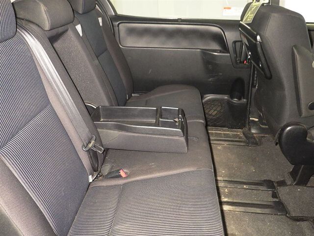 2017 Toyota Noah X 4WD auction photo 6
