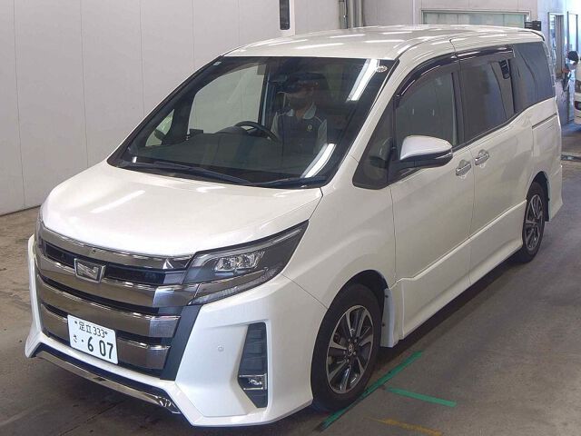 2018 Toyota Noah SI WXB auction photo 4