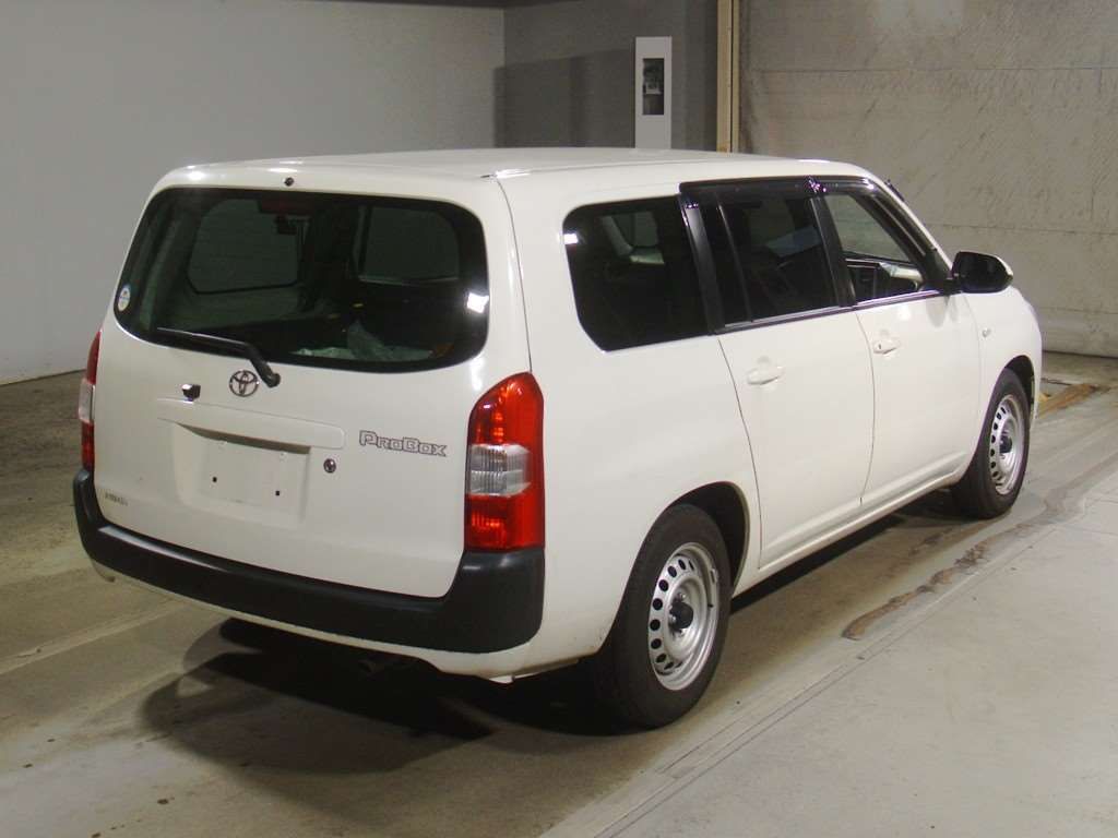 2021 Toyota Probox GL auction photo 2