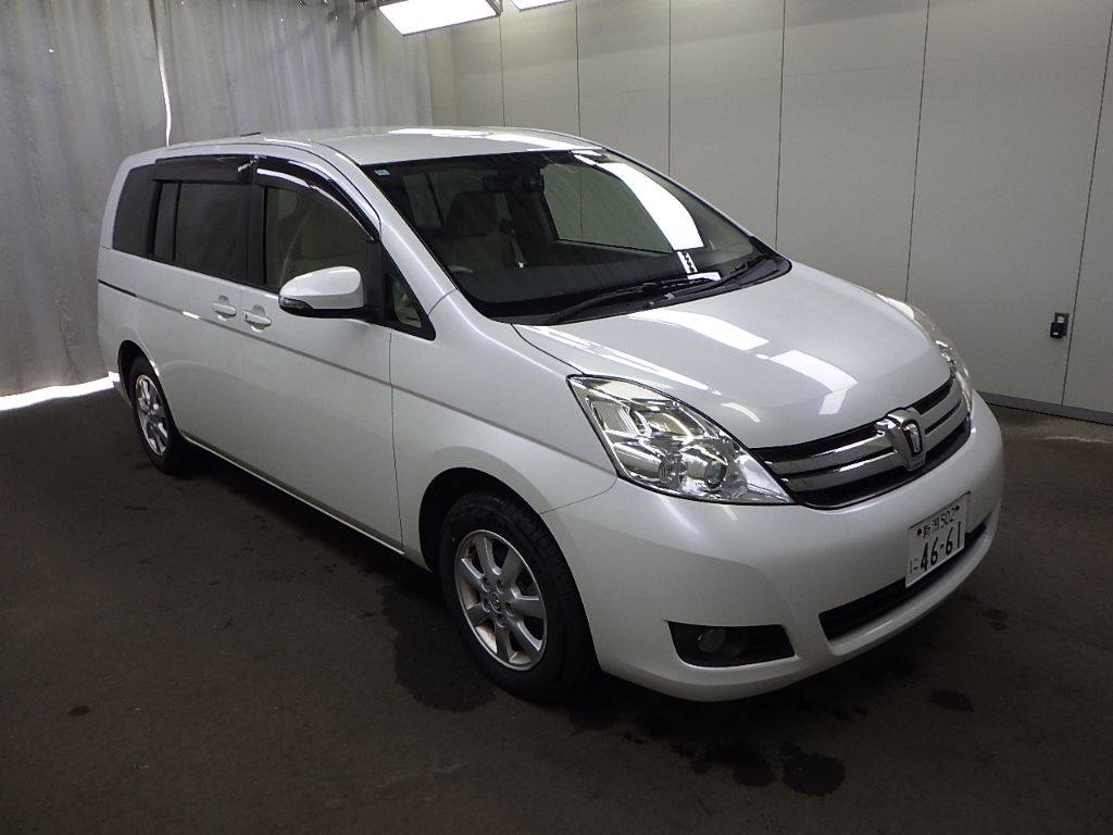 2016 Toyota Isis G Japan auction vehicle