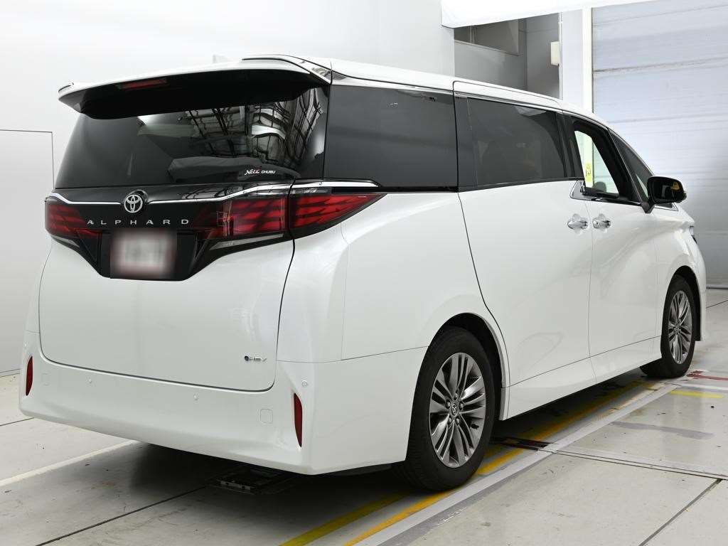 2024 Toyota Alphard Z auction photo 2