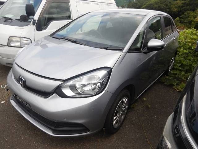 Japan Auction Vehicles 7 2024 Honda Fit ベーシック auction photo